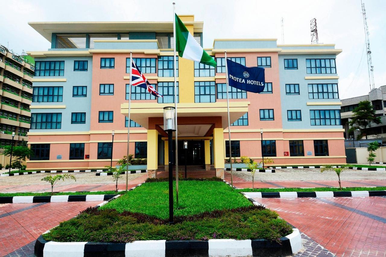 Protea Hotel By Marriott Ikeja Select Lagos Exterior foto